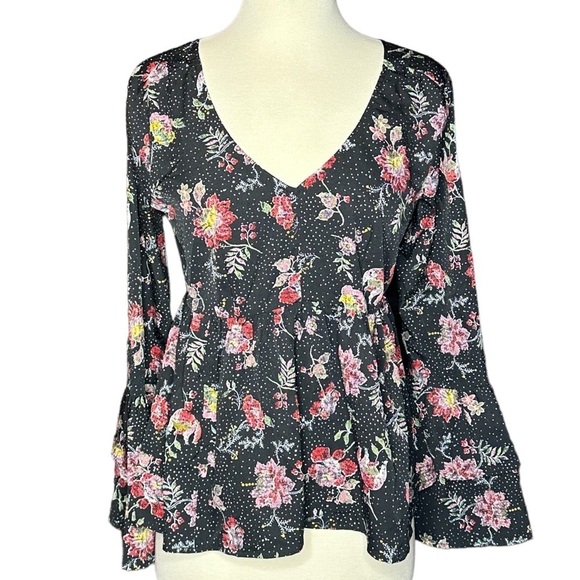 True Craft Tops - Floral Blouse Babydoll Tiered Bell Sleeves Back Small
